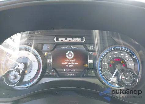 2021 Ram 2500 Limited 4X4 6'4 Box z USA, uszkodzony, nr VIN 3C6UR5SL2MG650730